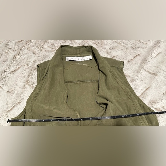 Kelly Renee Olive Green Open Front Utility Women's Vest - Picture 6 of 7